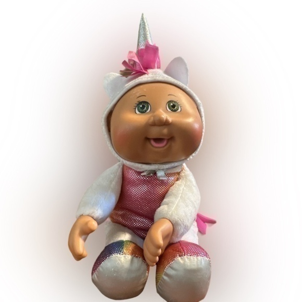 Cabbage Patch Cuties Fantasy Friends Unicorn Plush Doll. Spots on head 11”